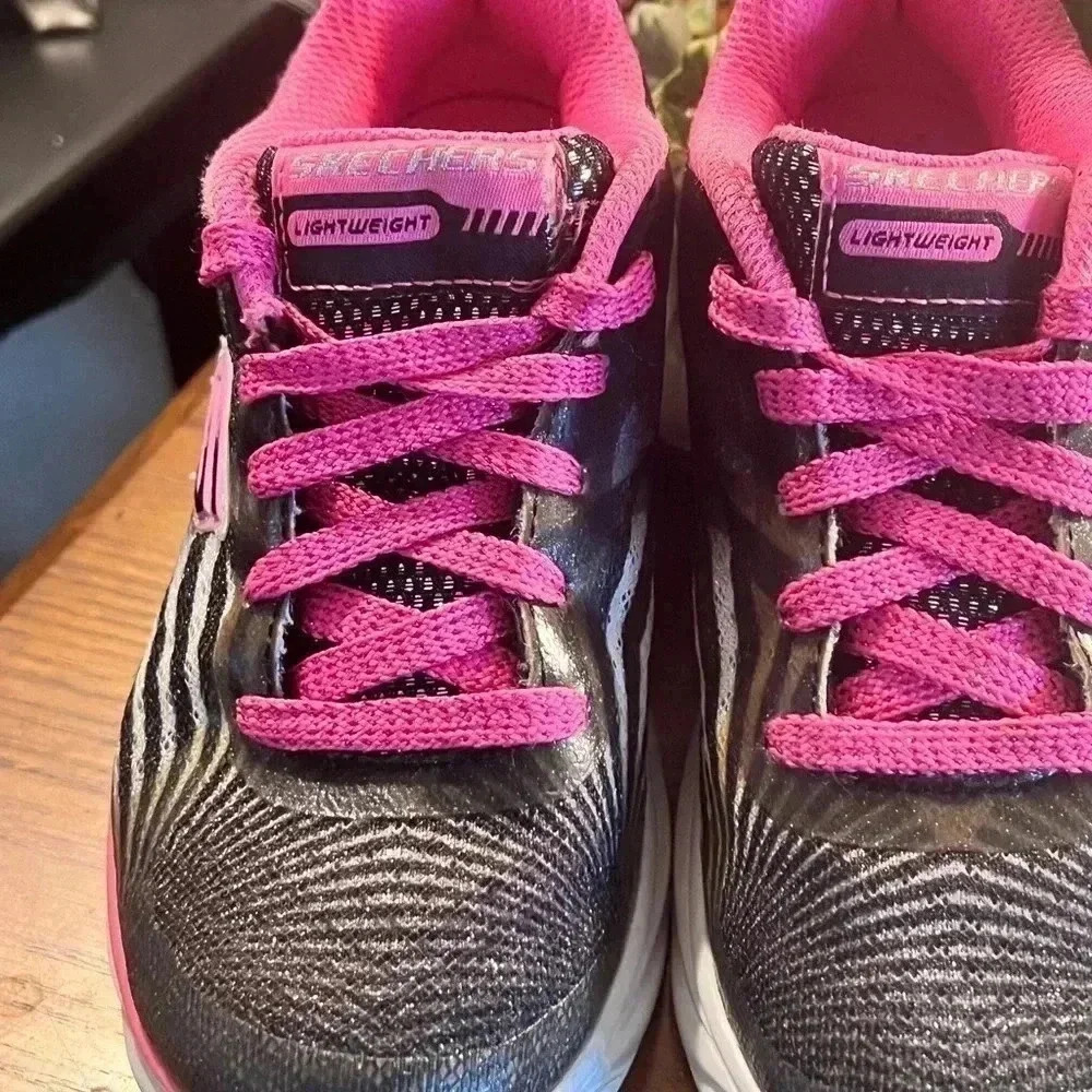 LOT OF 2 SKETCHERS SNEAKERS SZ 12.5 & RAYA SUN FLIP FLOP SIZE 13 - Picture 13 of 15